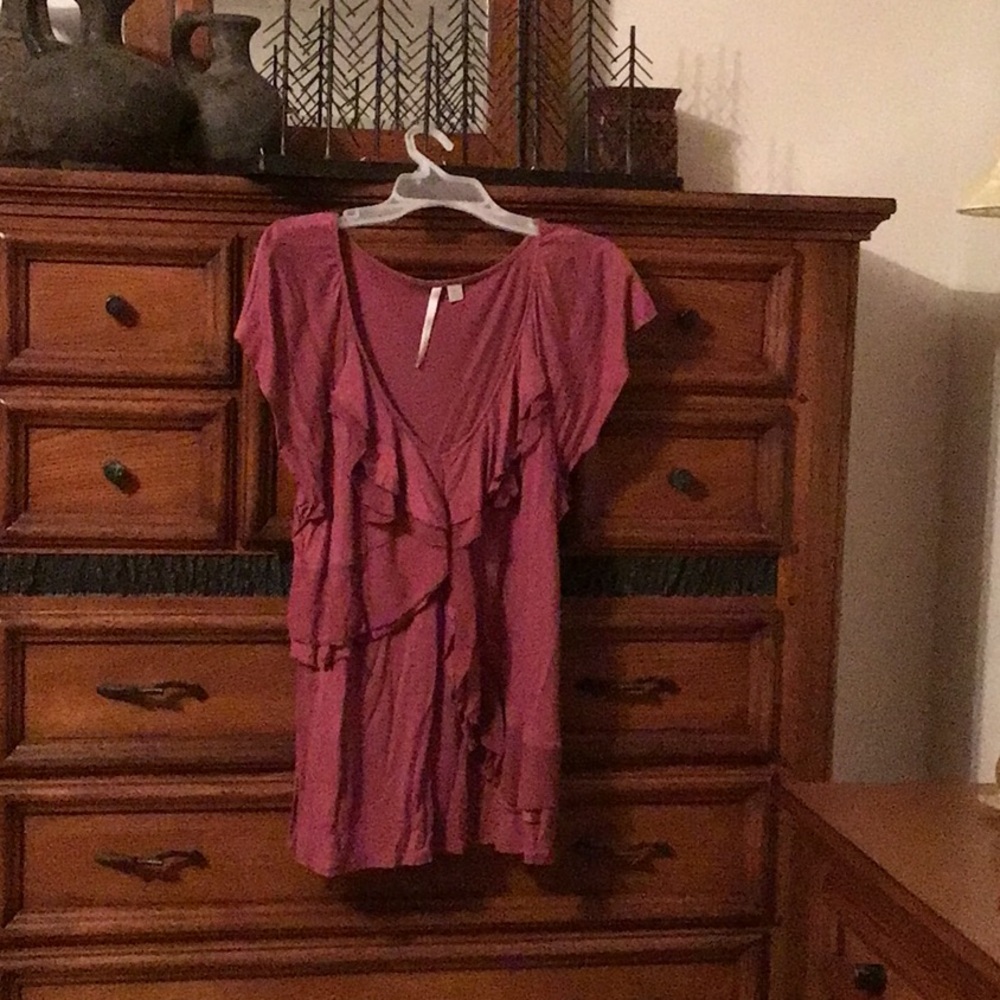 XL Women's Plumish Ruffle Top by LC Lauren Conrad